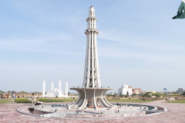 6 Iconic Monuments at Pakistan Square - DHA Multan