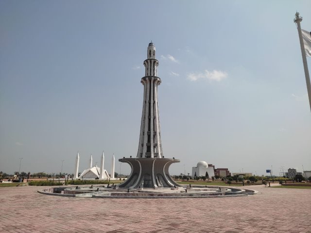 6 Iconic Monuments at Pakistan Square - DHA Multan