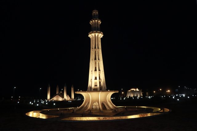 6 Iconic Monuments at Pakistan Square - DHA Multan