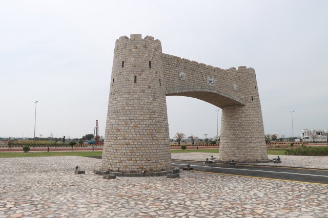 6 Iconic Monuments at Pakistan Square - DHA Multan