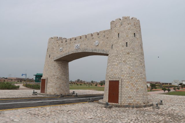 6 Iconic Monuments at Pakistan Square - DHA Multan