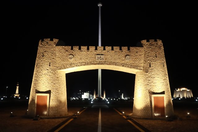 6 Iconic Monuments at Pakistan Square - DHA Multan