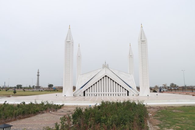 6 Iconic Monuments at Pakistan Square - DHA Multan