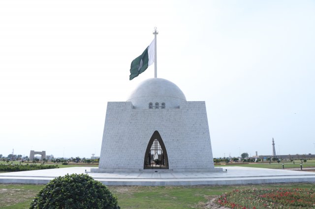 6 Iconic Monuments at Pakistan Square - DHA Multan