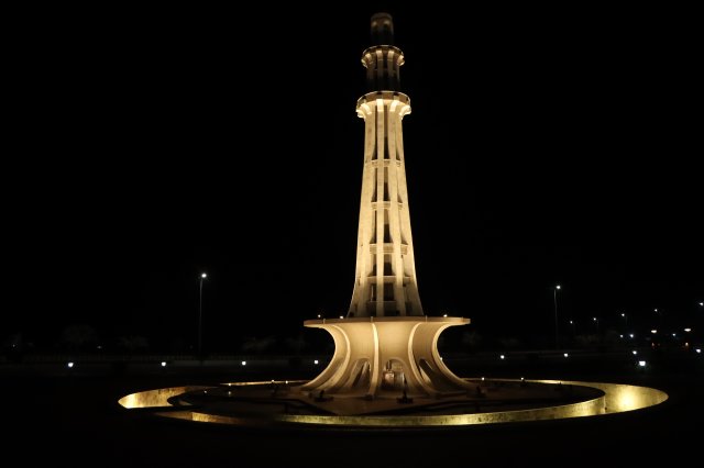 6 Iconic Monuments at Pakistan Square - DHA Multan