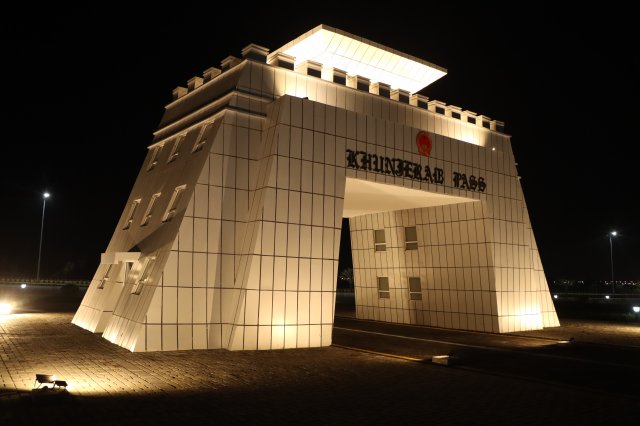 6 Iconic Monuments at Pakistan Square - DHA Multan